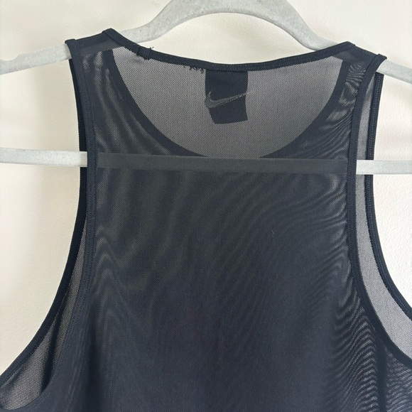Nike Pro Women's Cropped Sheer Black Mesh Tank Top.  Perfect for Summer.  Medium - Picture 9 of 16